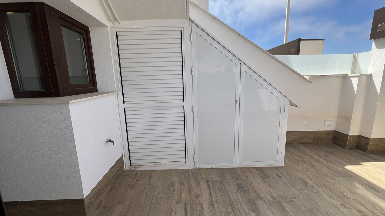 Bathroom in apartment for sale in San Pedro del Pinatar