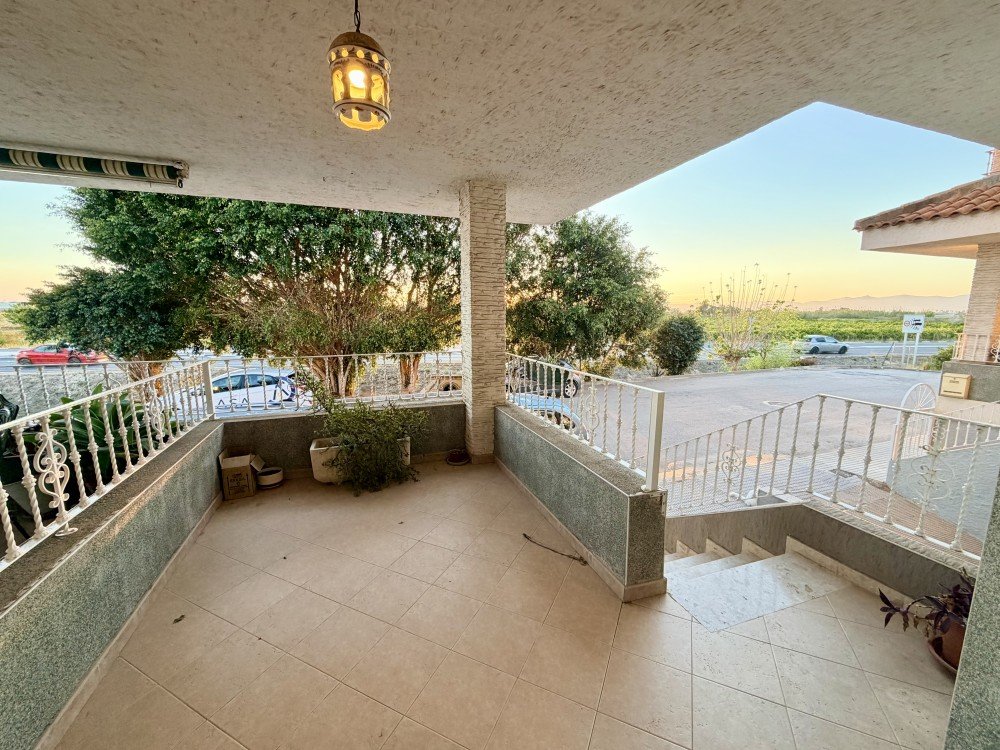 Exterior view in terraced for sale in Formentera del Segura