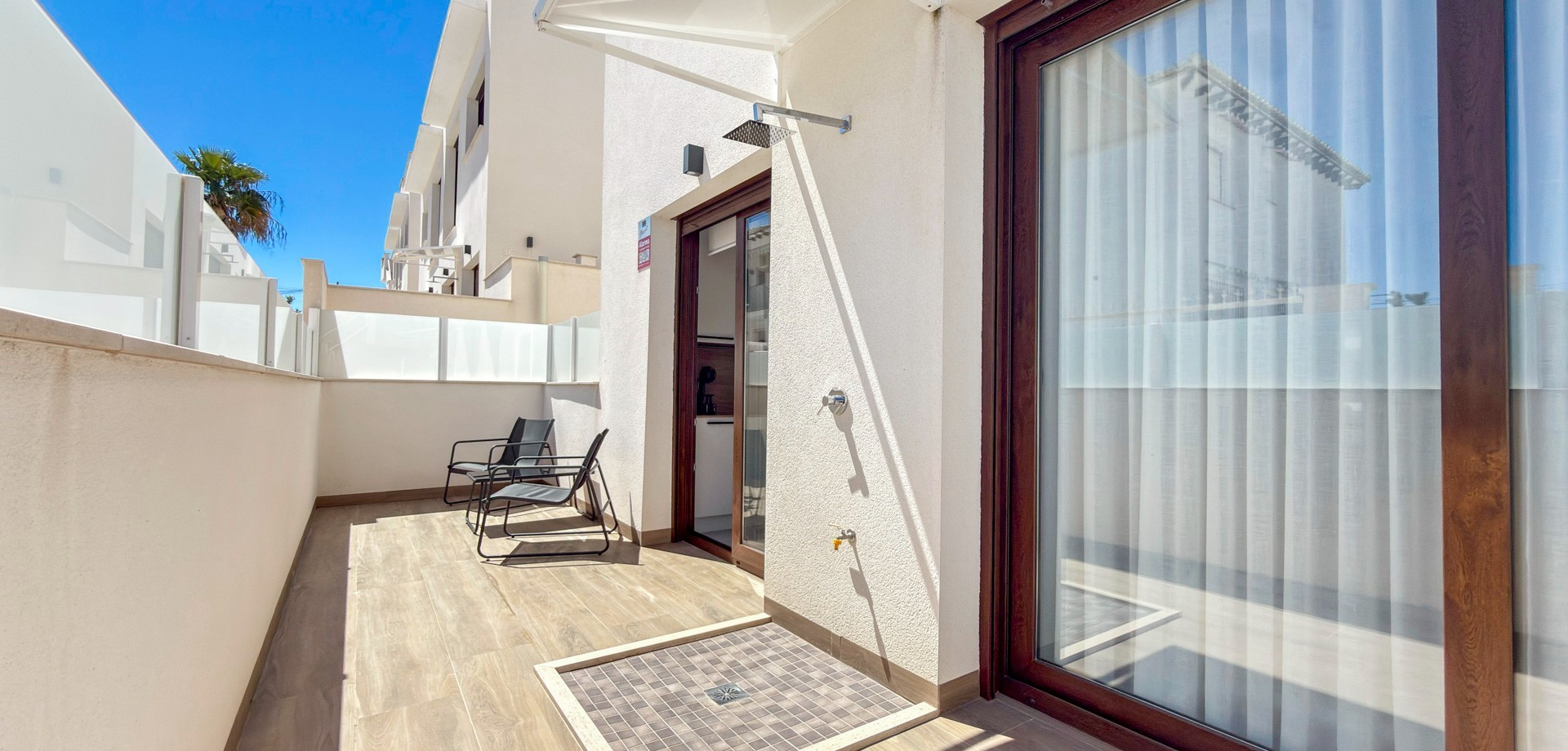 Bathroom in apartment for sale in Torrevieja