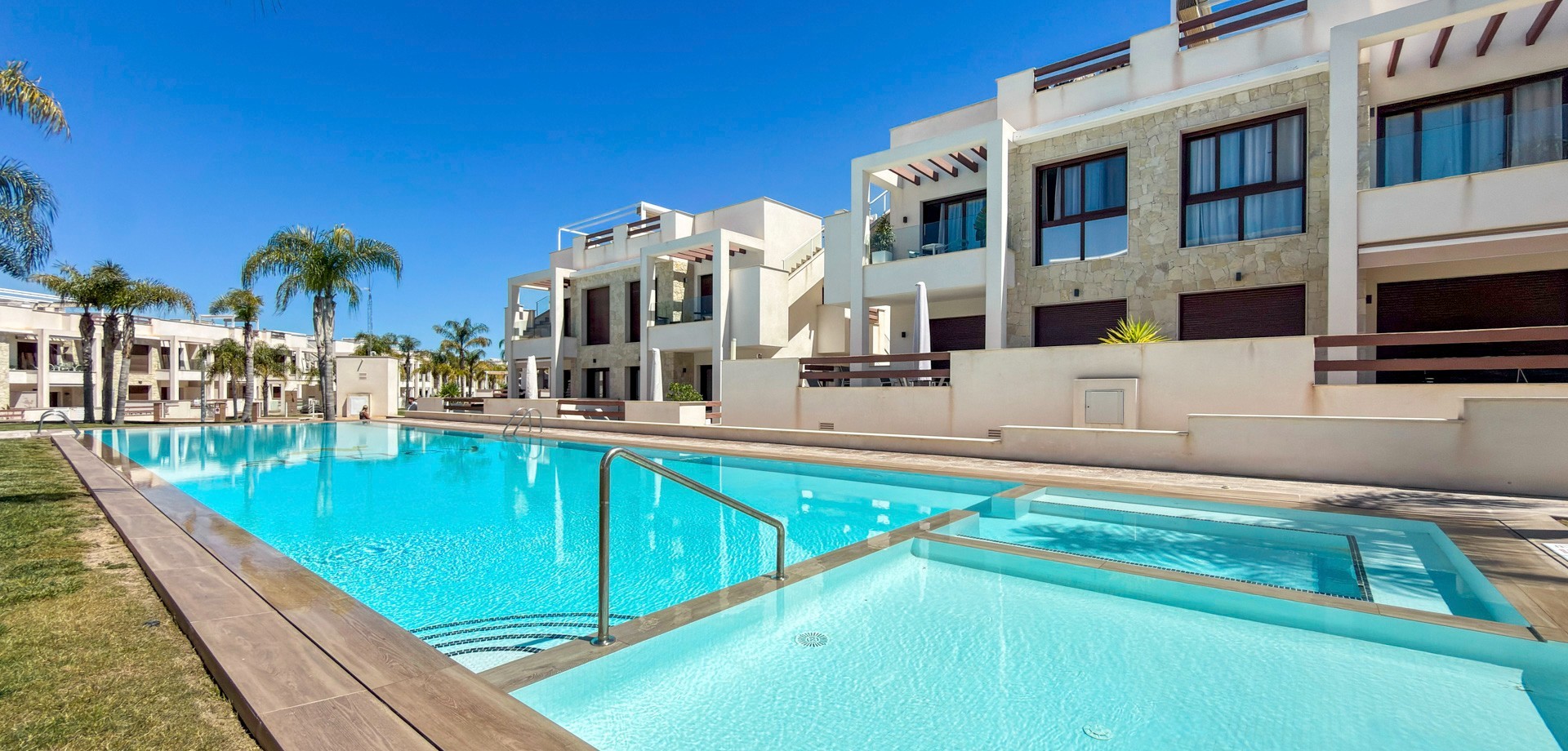 Dining area in apartment for sale in Torrevieja