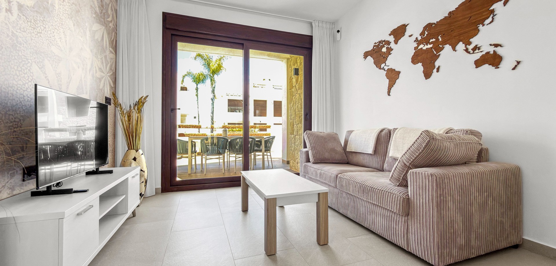Pool area in apartment for sale in Torrevieja