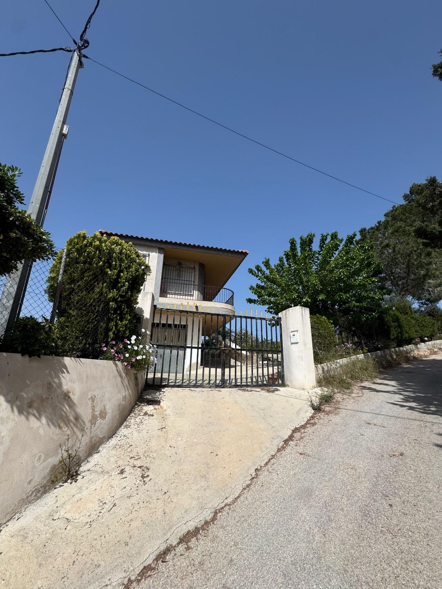 Terrace in finca for sale in Orihuela