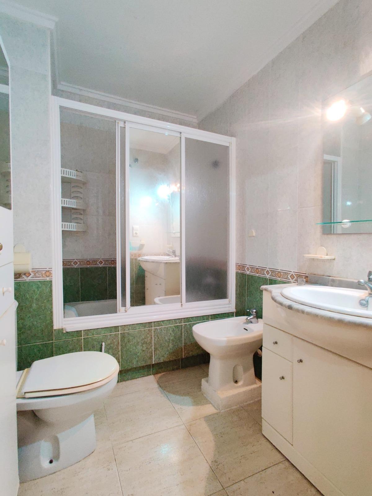Garden in penthouse for sale in Torrevieja