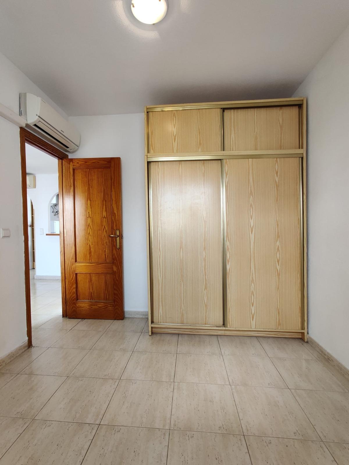 Bedroom in penthouse for sale in Torrevieja