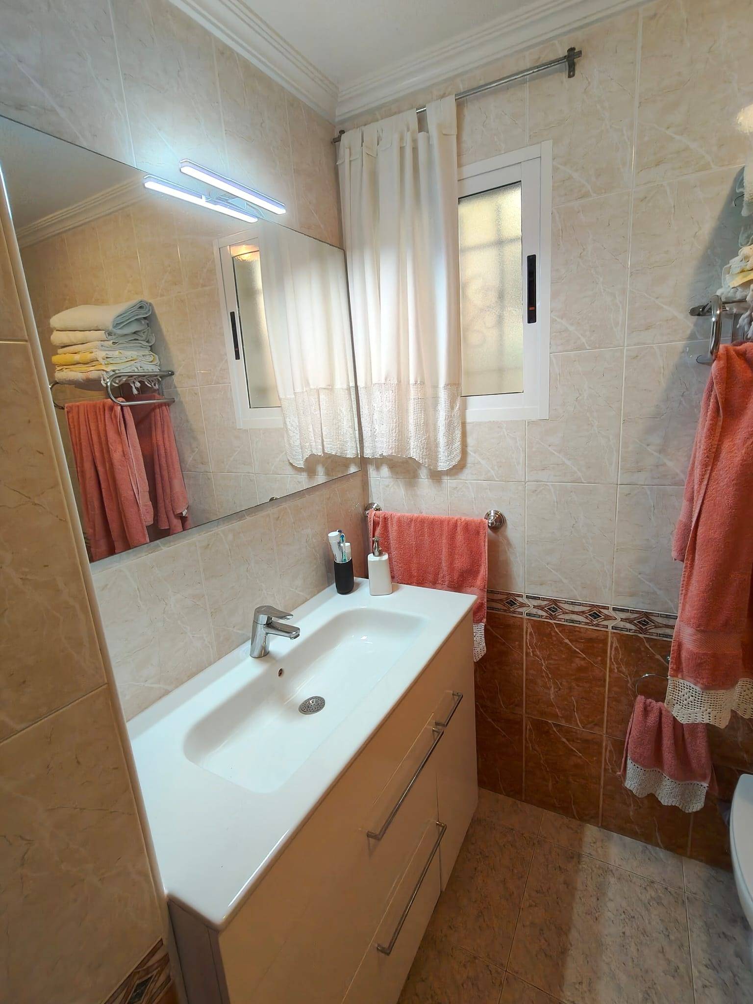 Bedroom in apartment for sale in Santiago de la Ribera