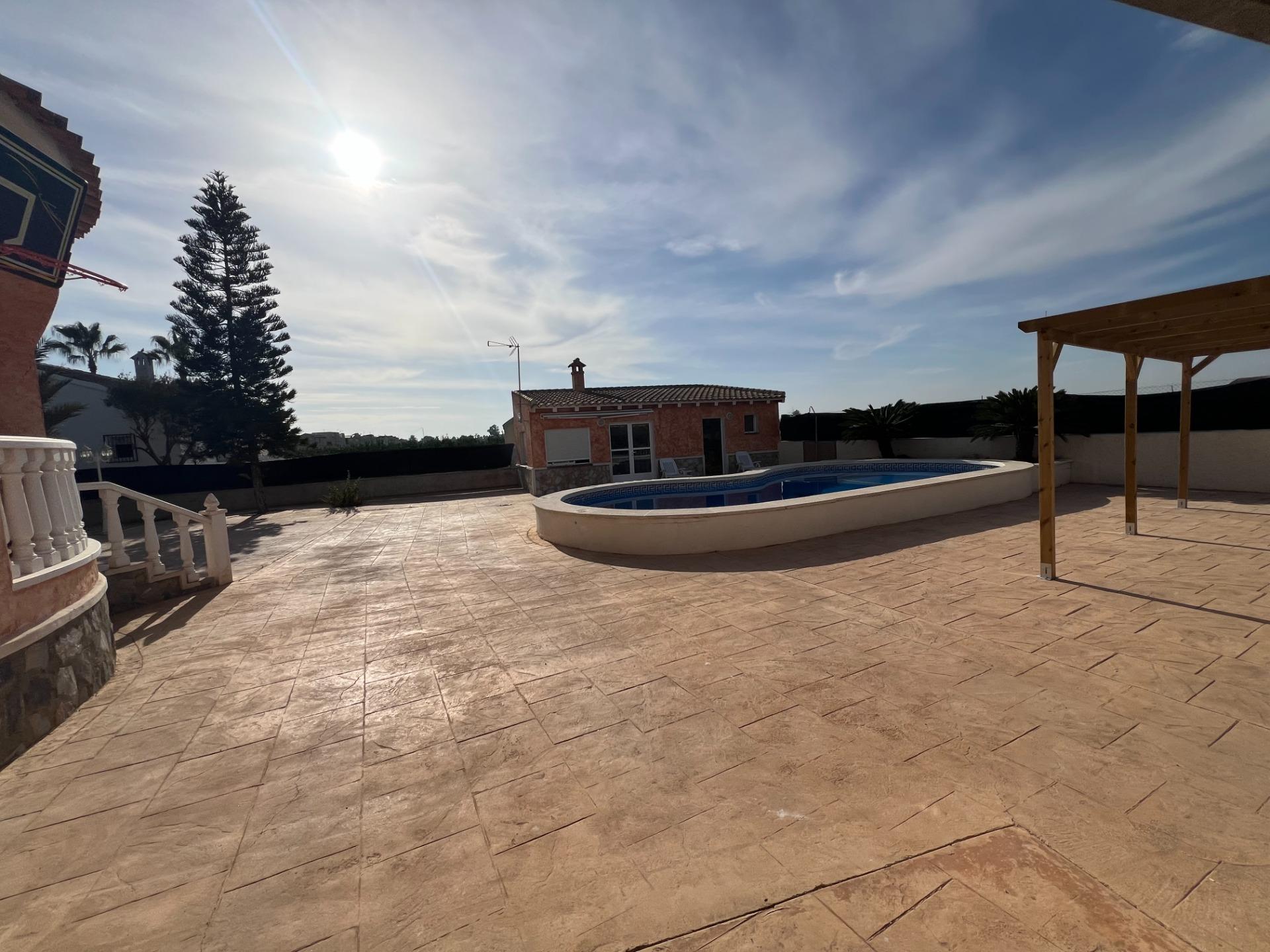 Pool area in villa for sale in Dolores