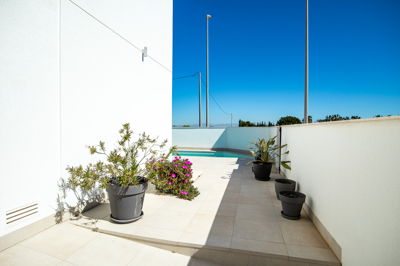 Bathroom in villa for sale in Daya Vieja