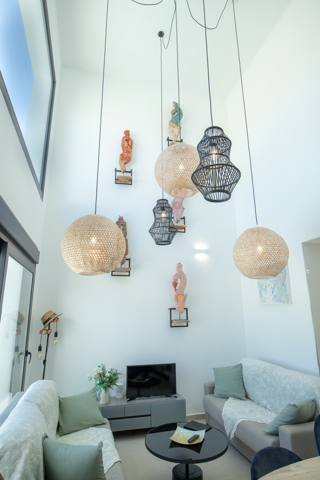 Dining area in villa for sale in Daya Vieja