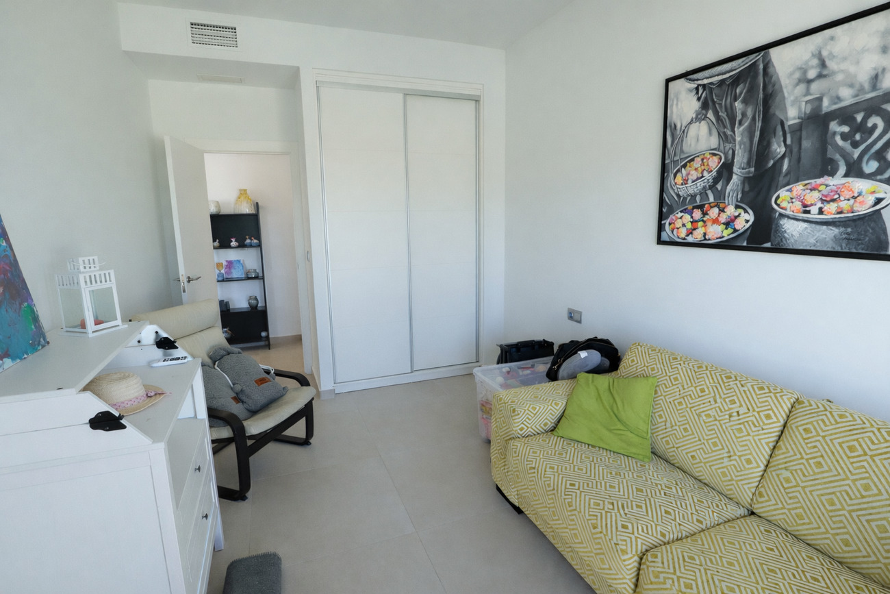 Garden in villa for sale in Daya Vieja