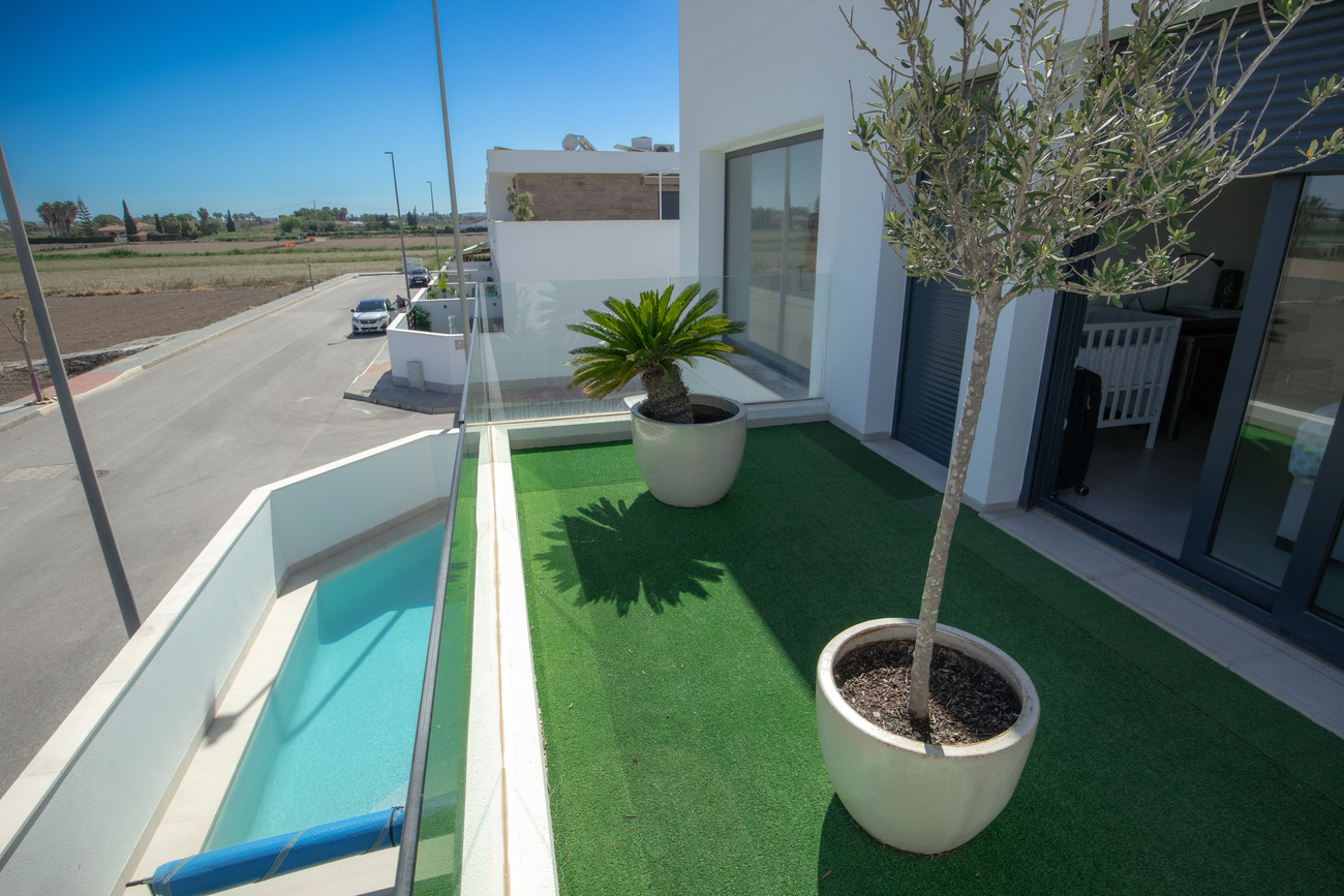 Dining area in villa for sale in Daya Vieja
