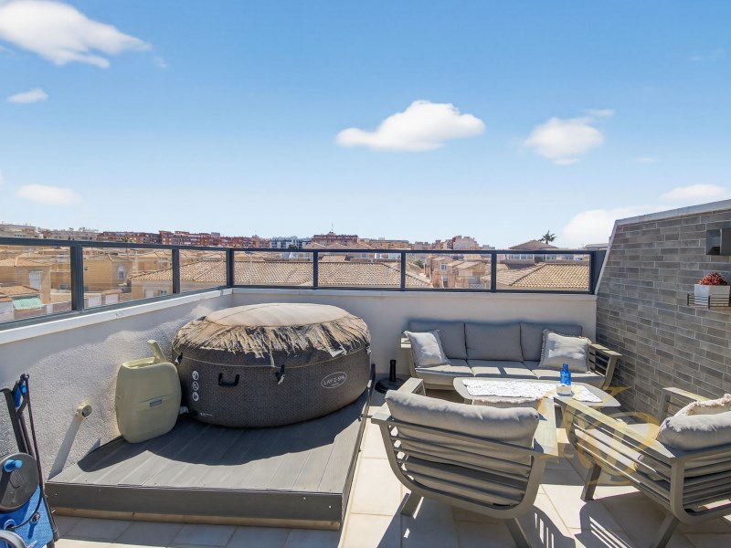 Pool area in apartment for sale in Torrevieja