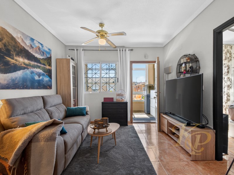 Terrace in apartment for sale in Torrevieja