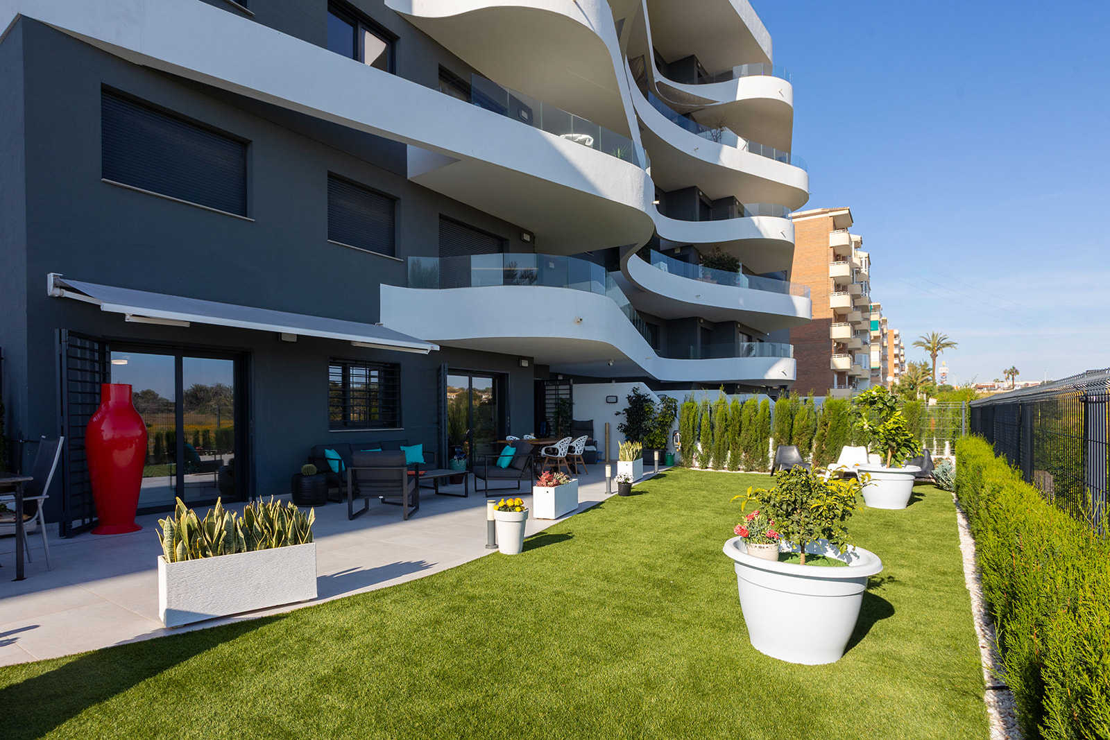Een uniek appartement met prachtig uitzicht op de Middellandse Zee