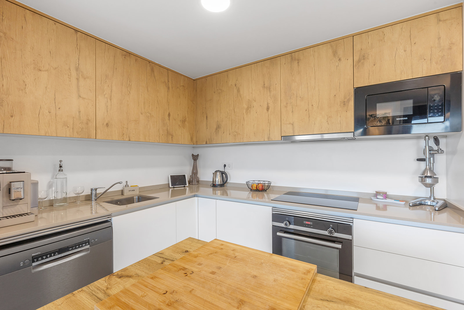 Kitchen in apartment for sale in Torrevieja