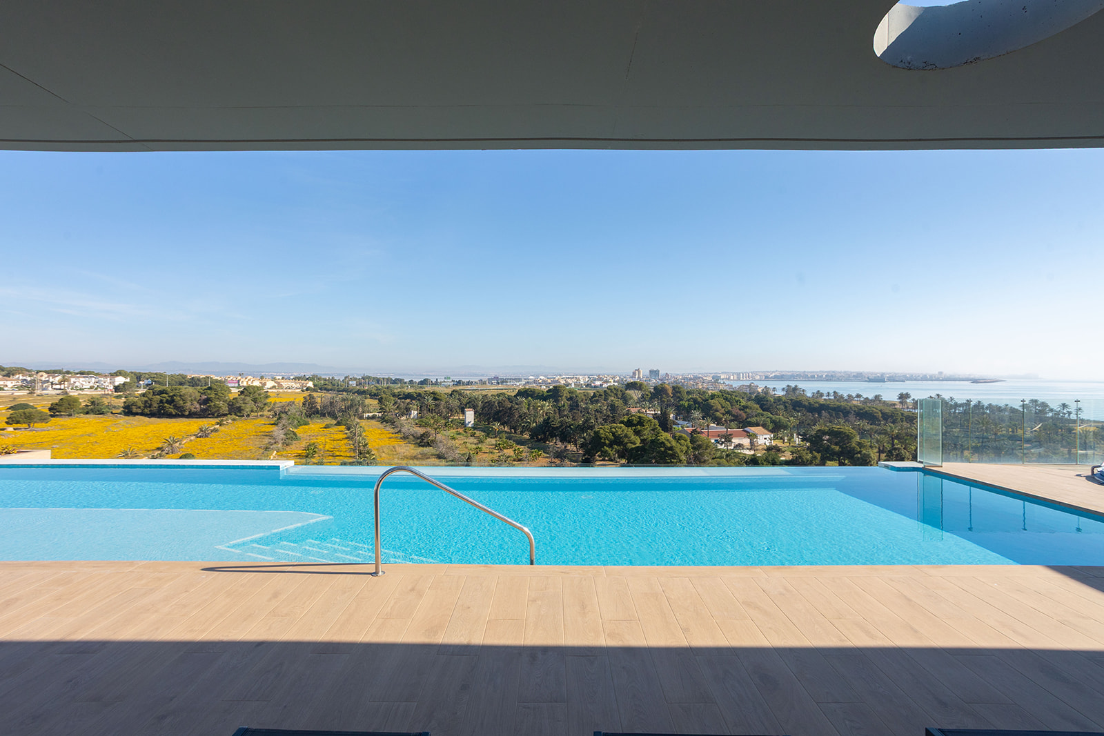 Bathroom in apartment for sale in Torrevieja