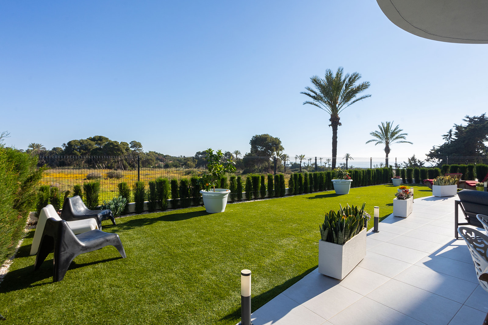 Bedroom in apartment for sale in Torrevieja