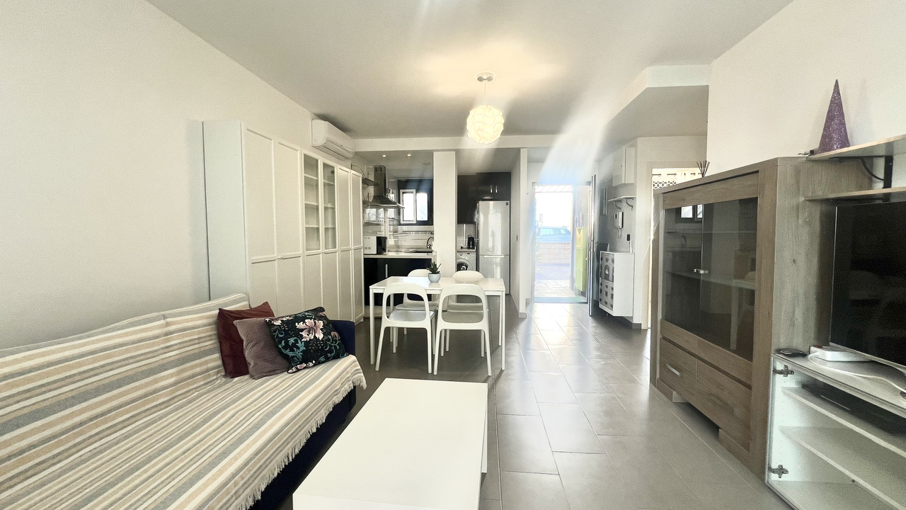 Bedroom in apartment for sale in La Zenia