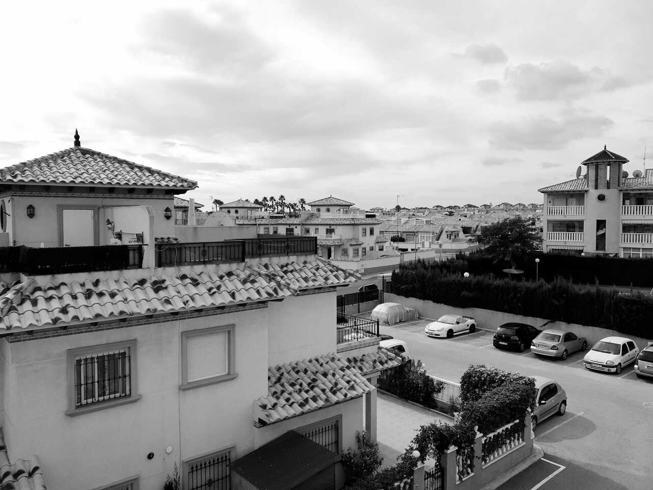 Master bedroom in apartment for sale in Cabo Roig