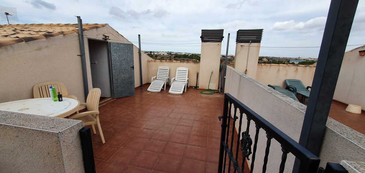 Dining area in apartment for sale in Cabo Roig