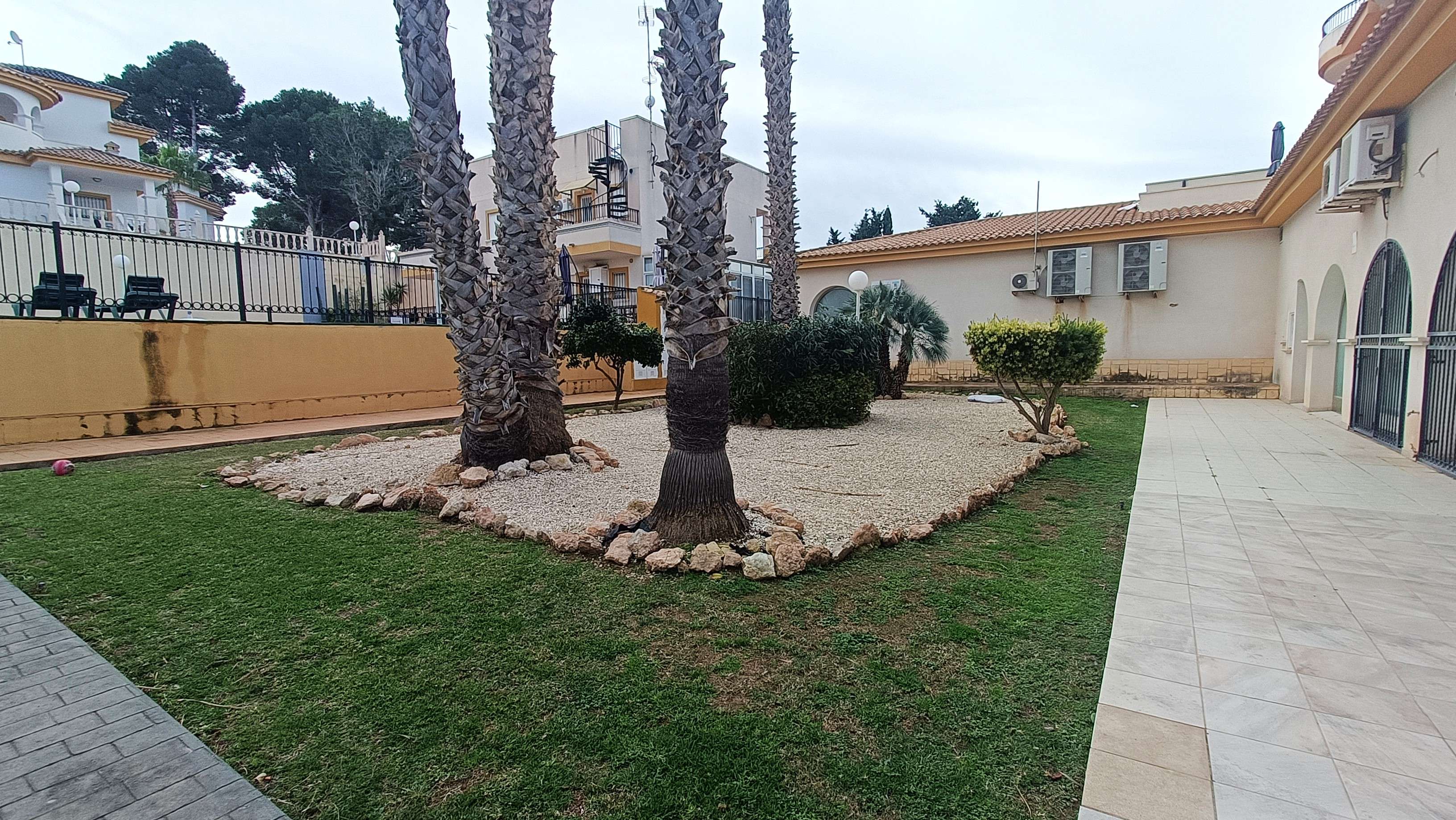 Living room in apartment for sale in Villamartin