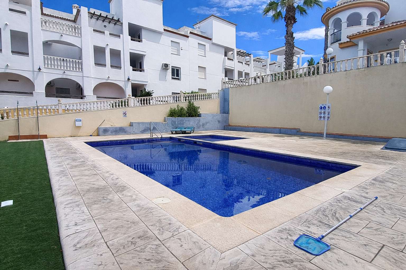Master bedroom in apartment for sale in Villamartin