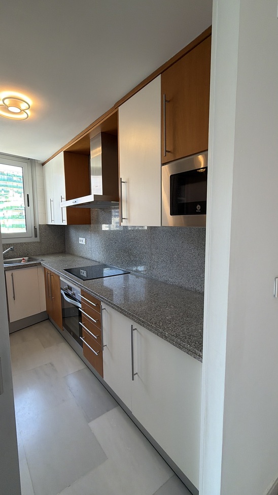 Kitchen in apartment for sale in Villajoyosa