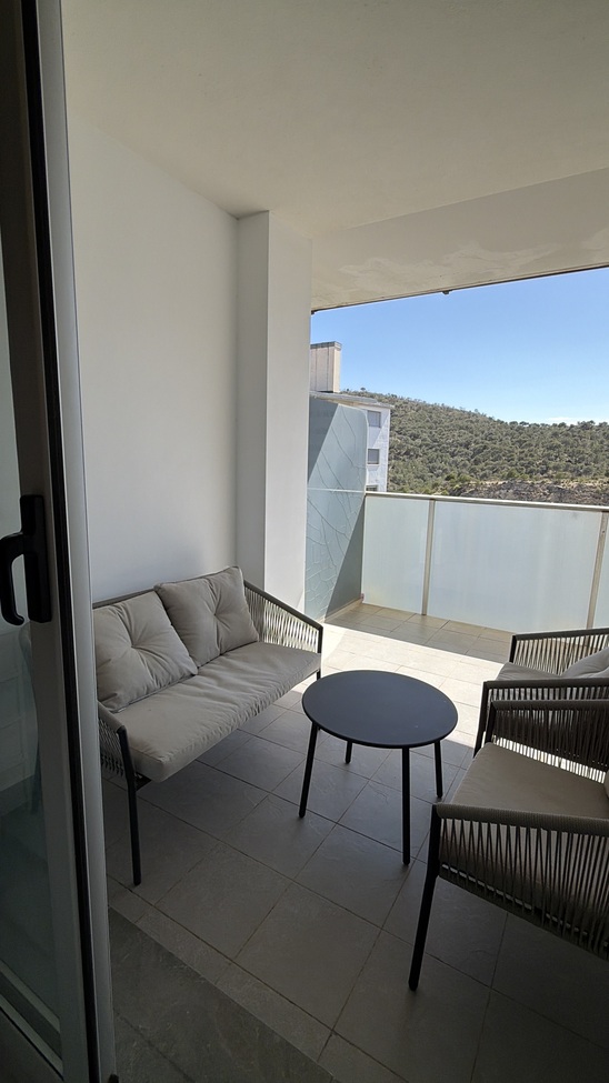 Bedroom in apartment for sale in Villajoyosa