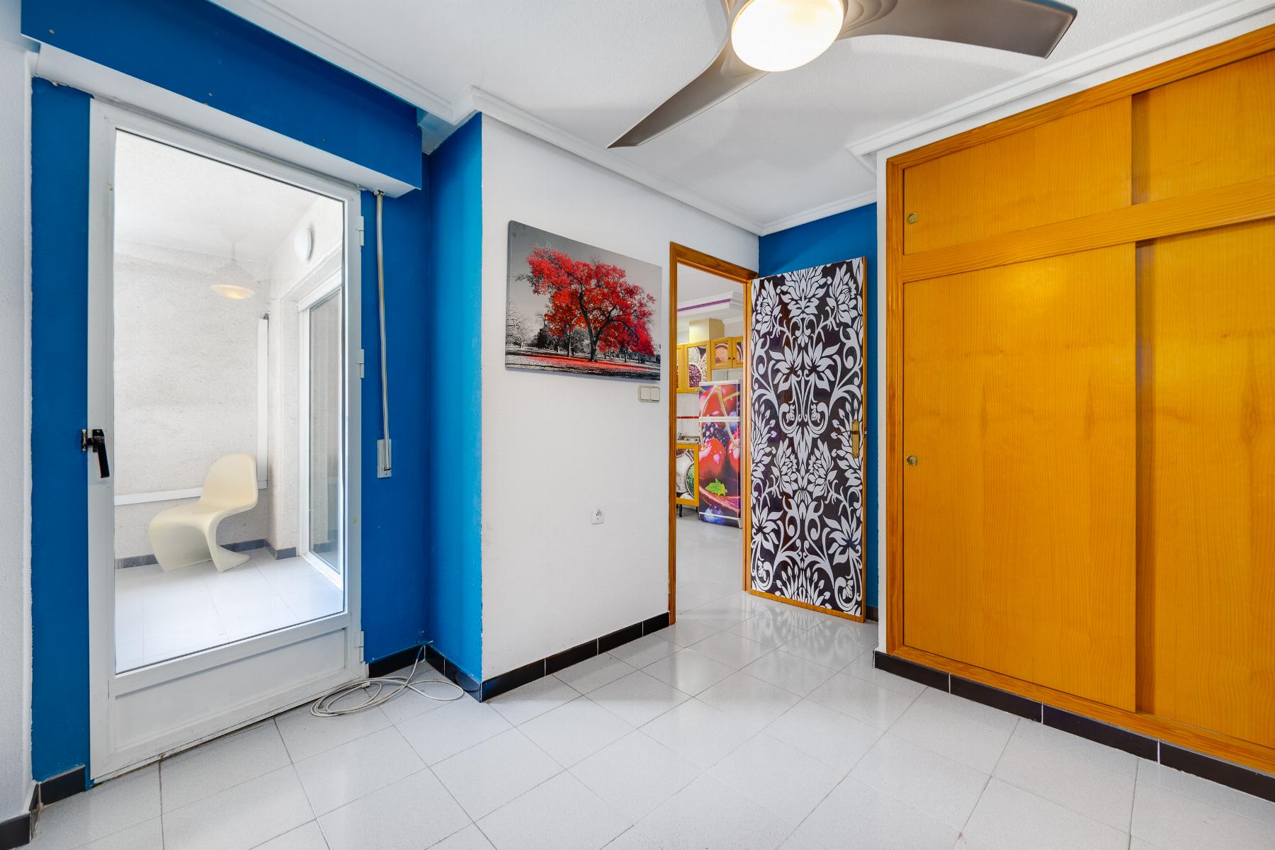 Terrace in apartment for sale in Torrevieja