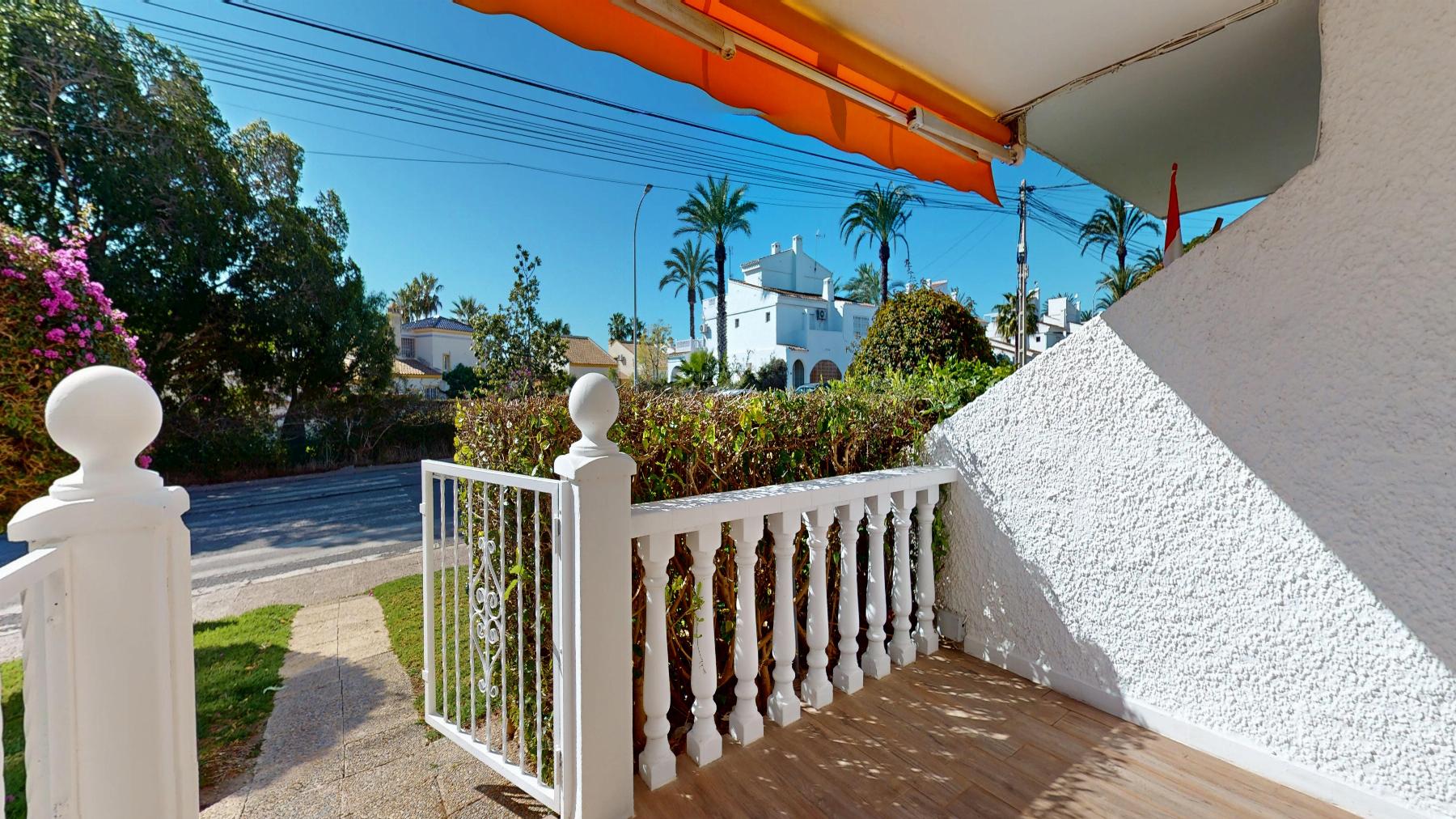 Bathroom in bungalow for sale in Orihuela Costa