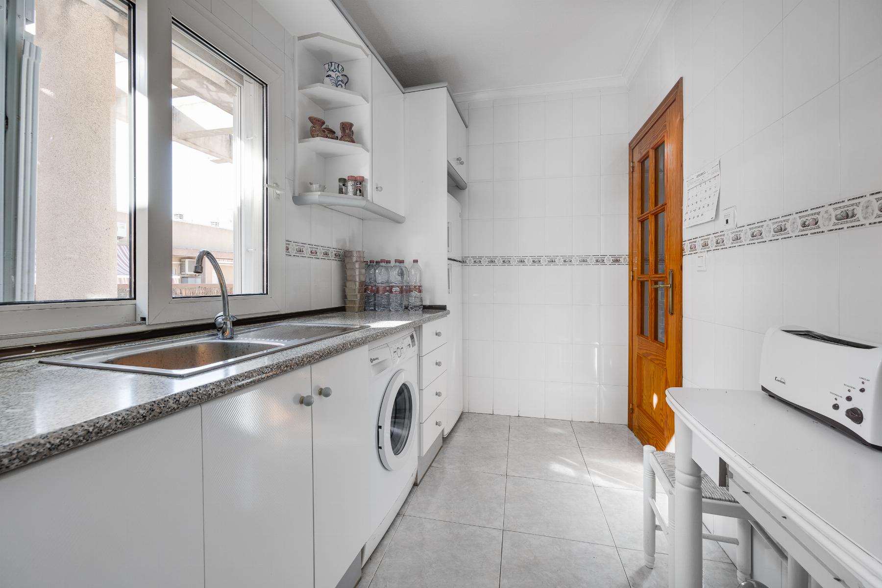 Terrace in apartment for sale in Torrevieja