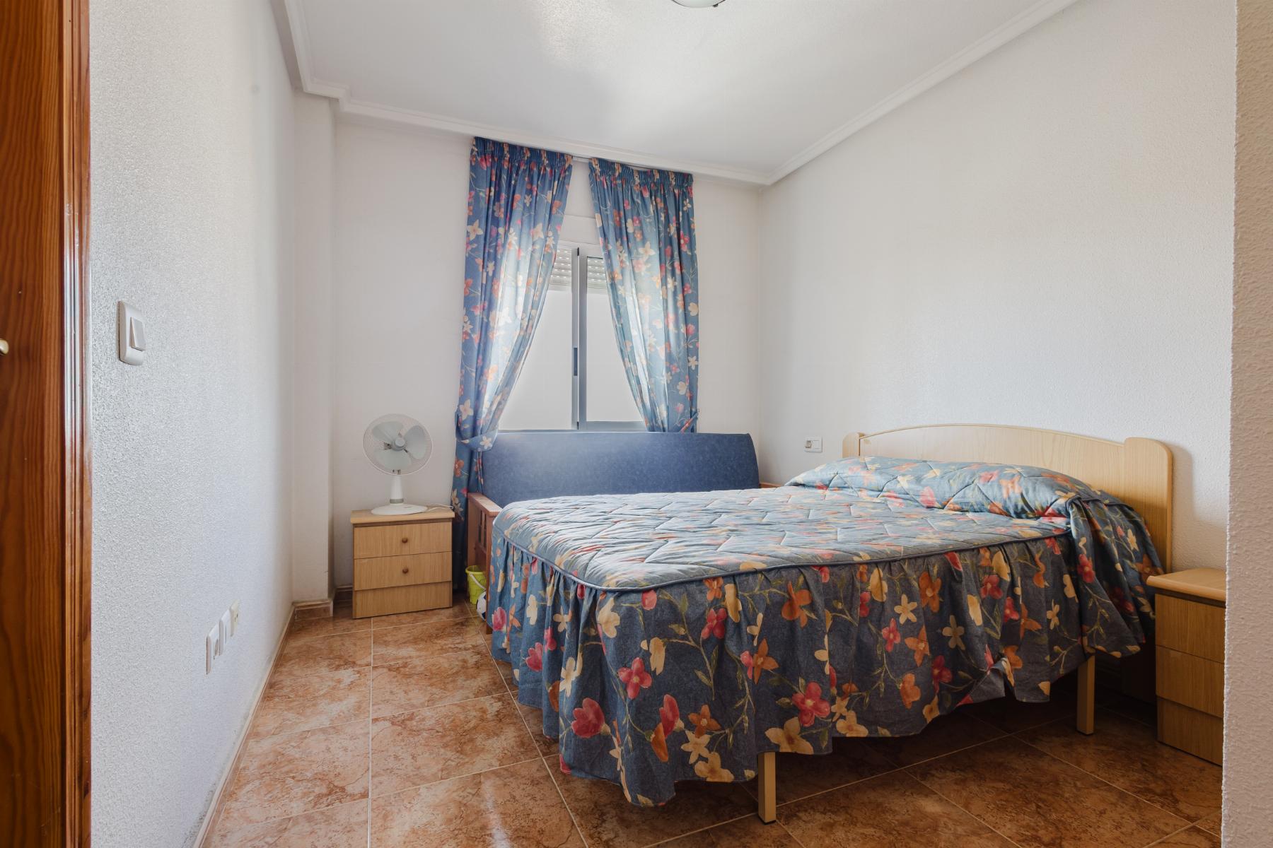 Terrace in apartment for sale in Torrevieja