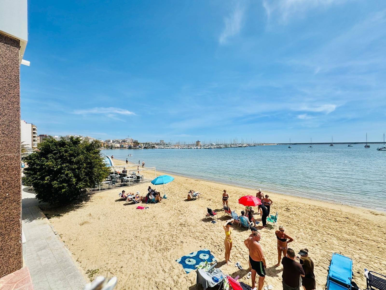 Terrace in apartment for sale in Torrevieja