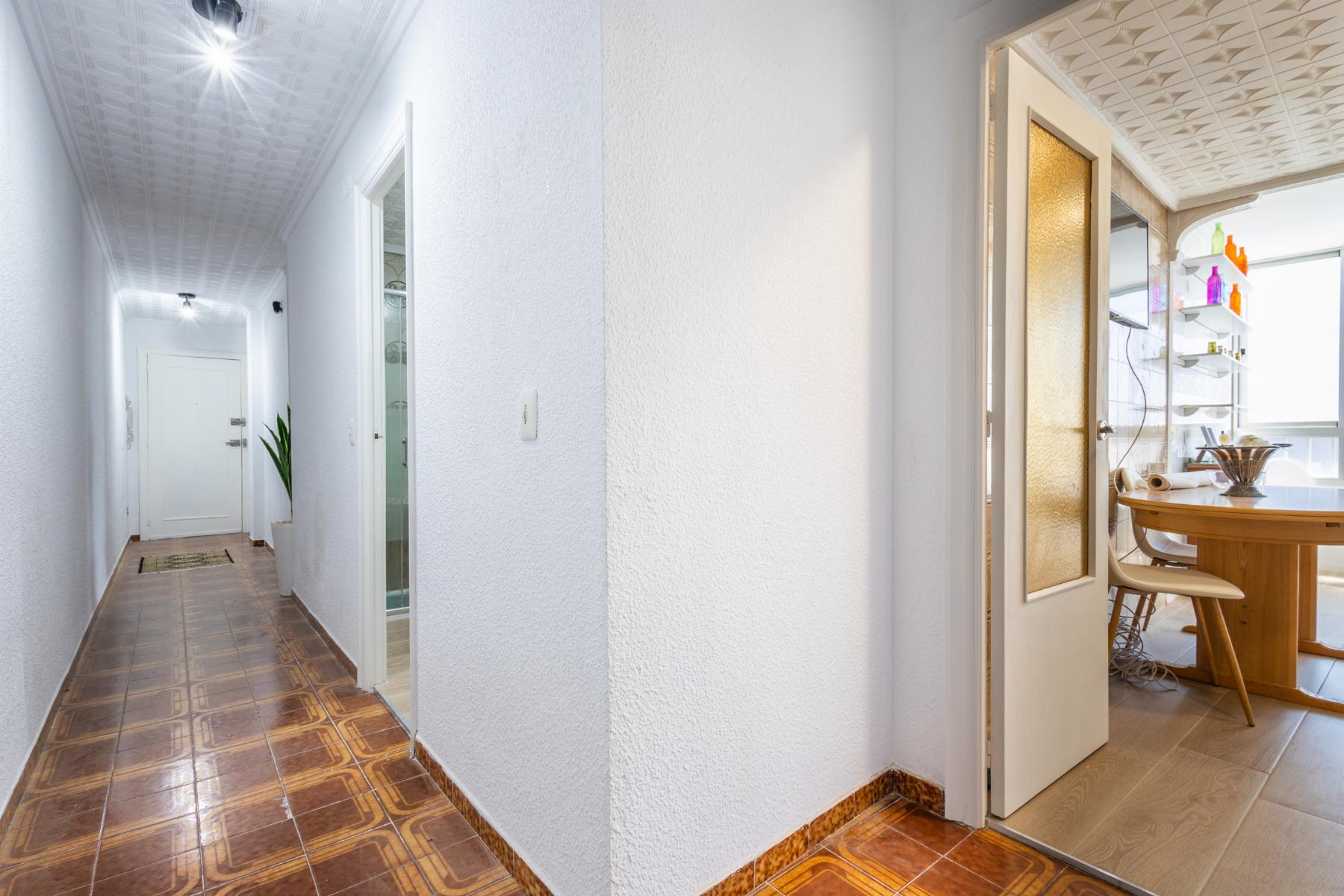 Bedroom in apartment for sale in Torrevieja