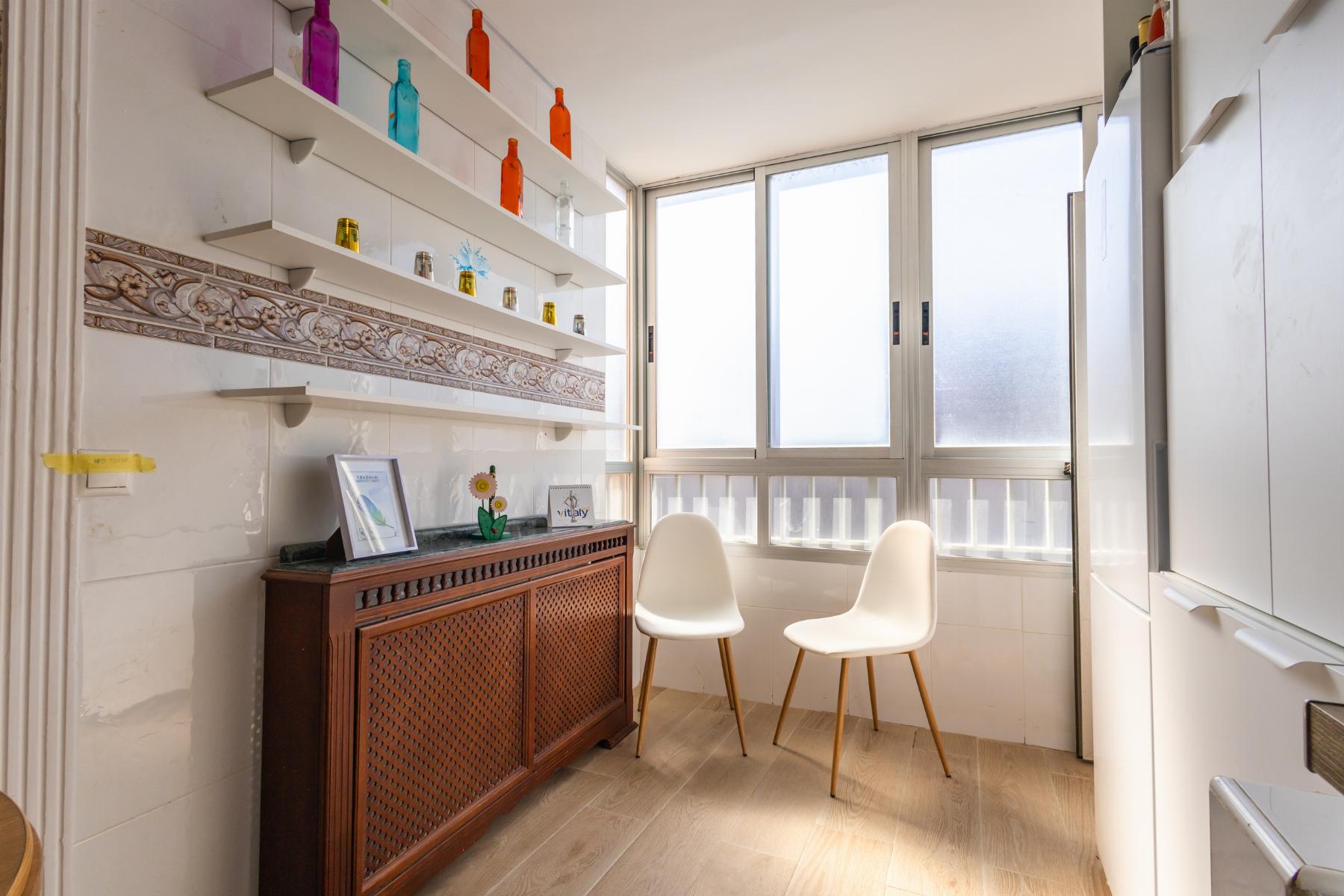 Terrace in apartment for sale in Torrevieja