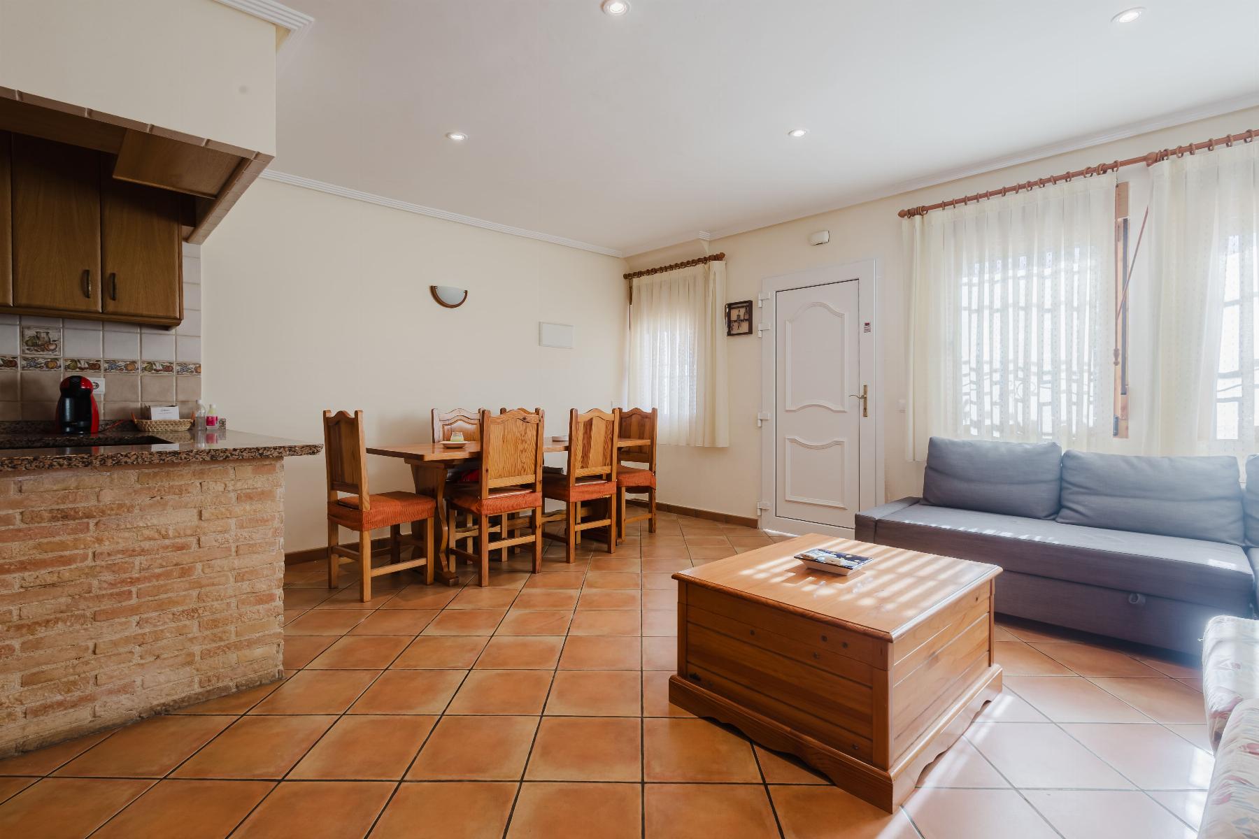 Terrace in bungalow for sale in Torrevieja