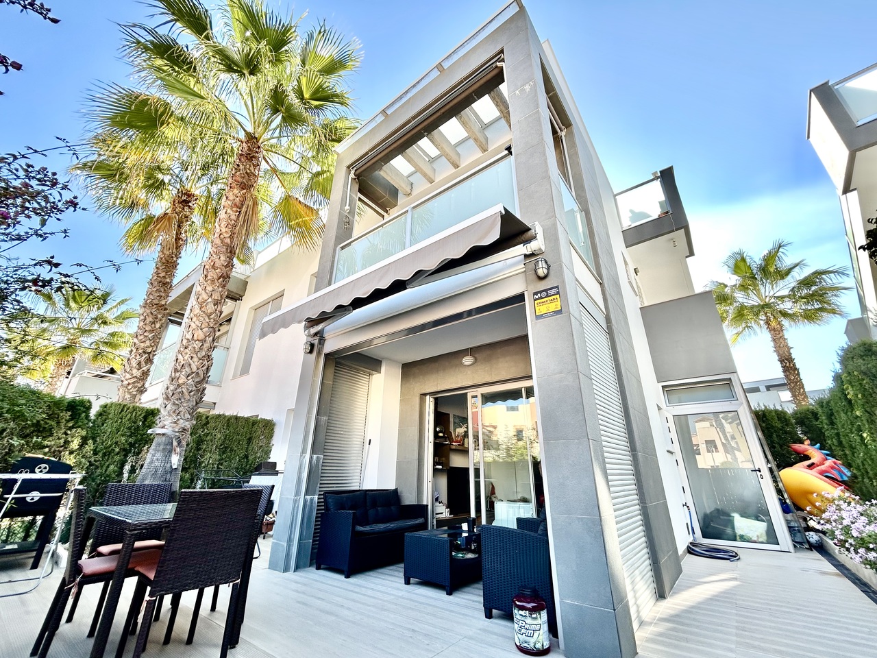 Apartamento de Luxo em Punta Prima - Vida de Praia às Portas