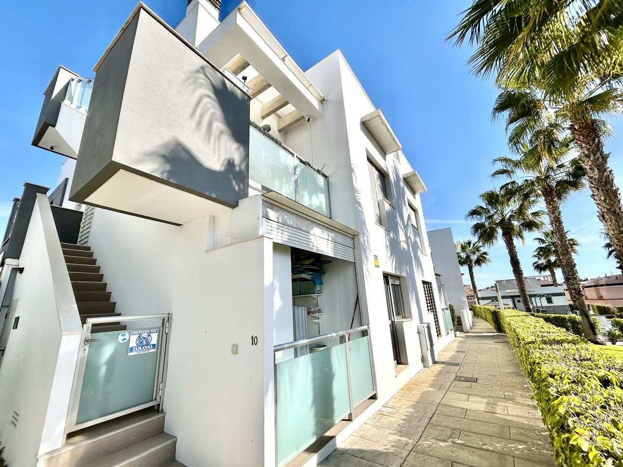 Apartamento de Luxo em Punta Prima - Vida de Praia às Portas