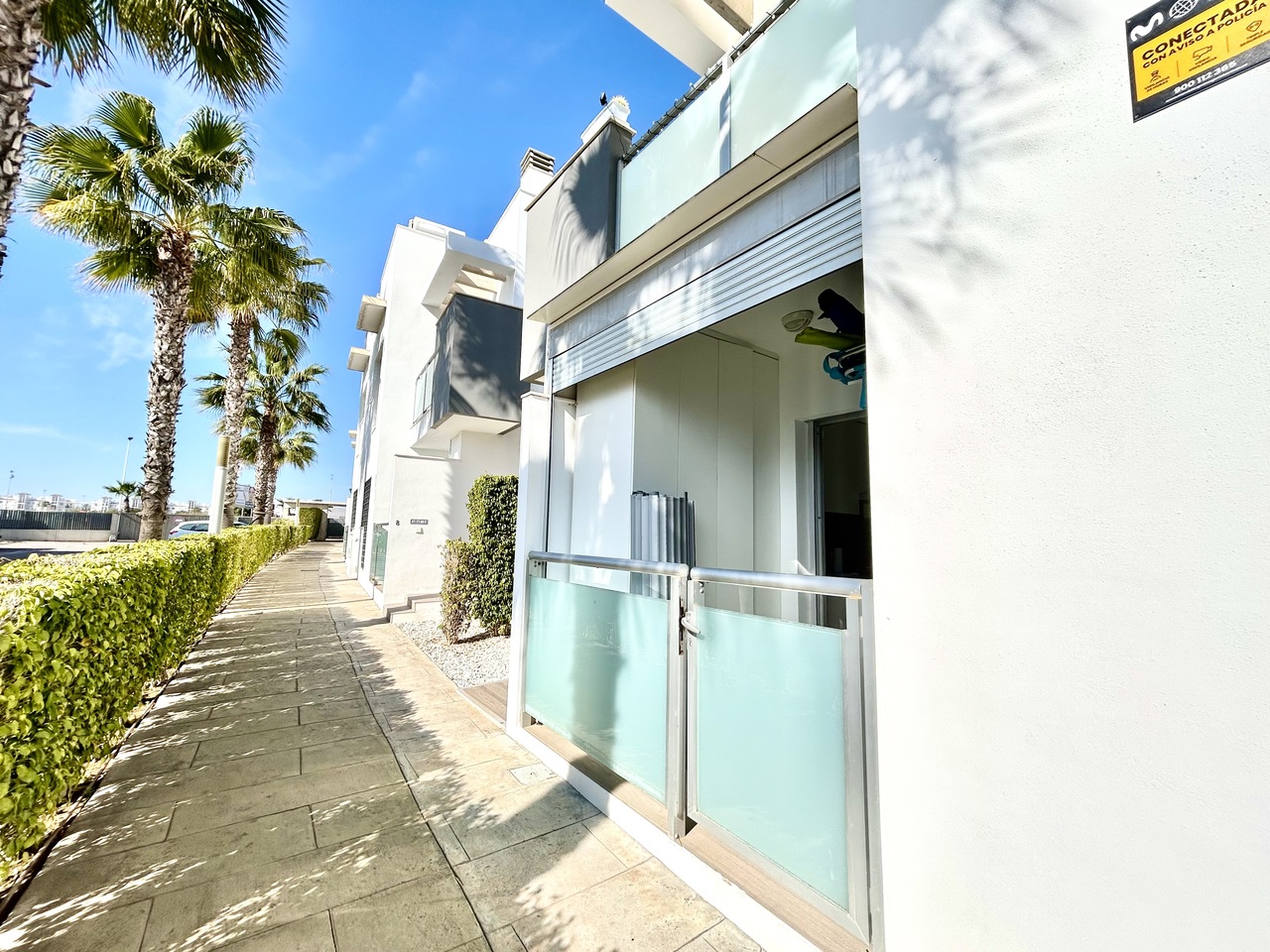 Exterior view in apartment for sale in Punta Prima