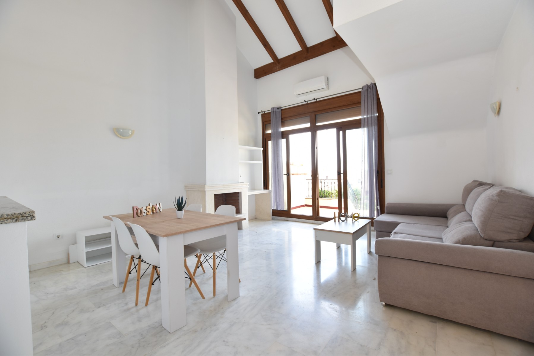 Dining area in bungalow for sale in Algorfa