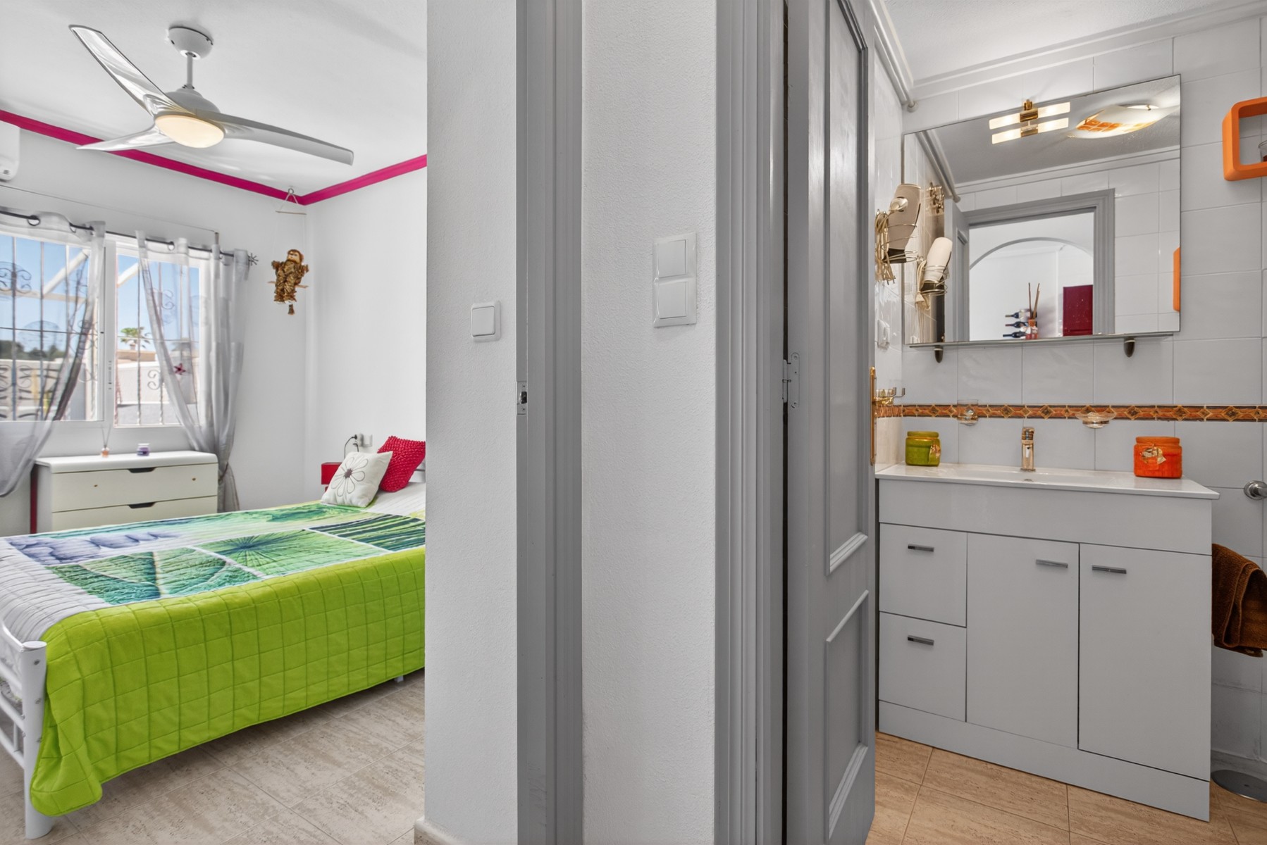 Garden in apartment for sale in Orihuela Costa