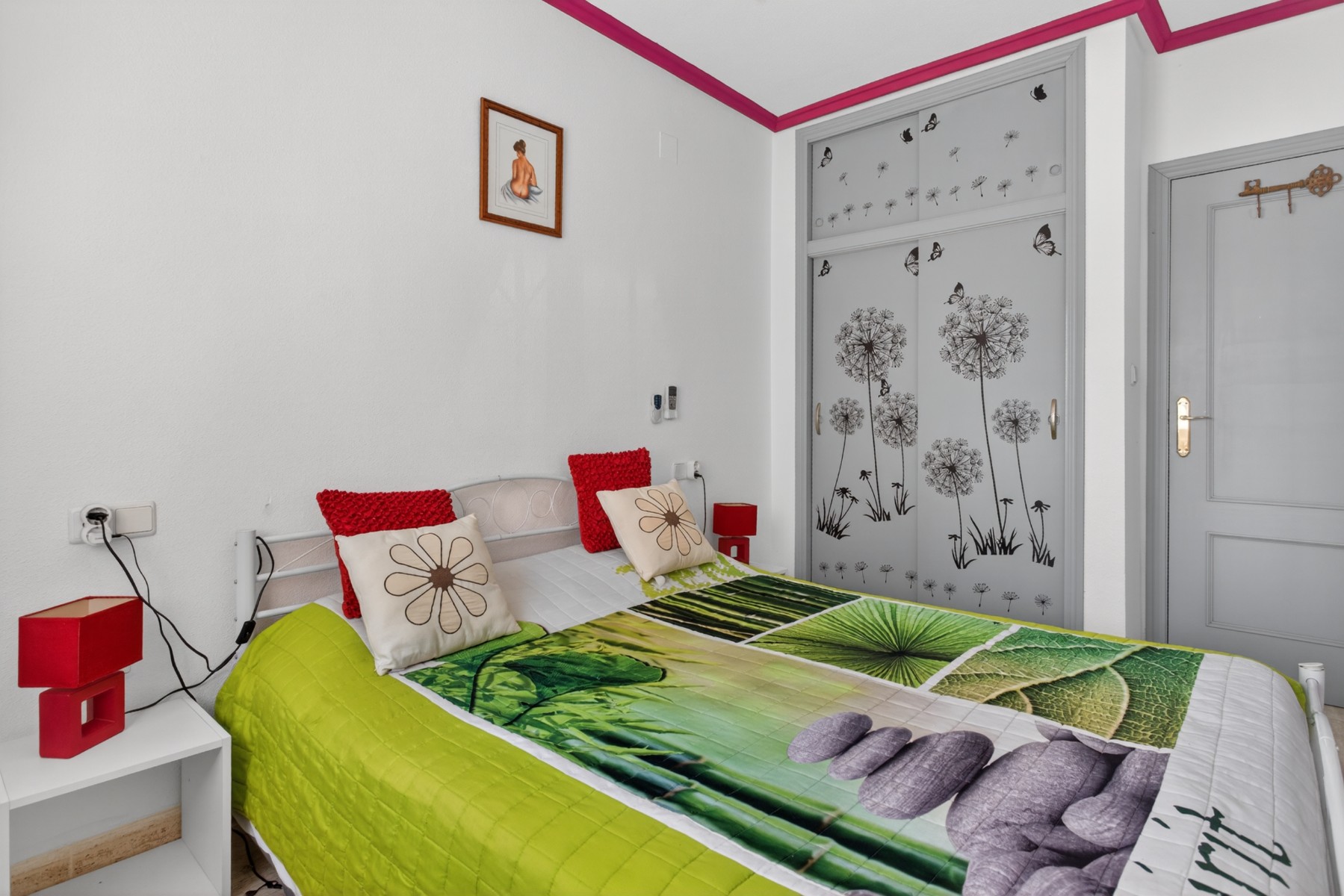 Bedroom in apartment for sale in Orihuela Costa