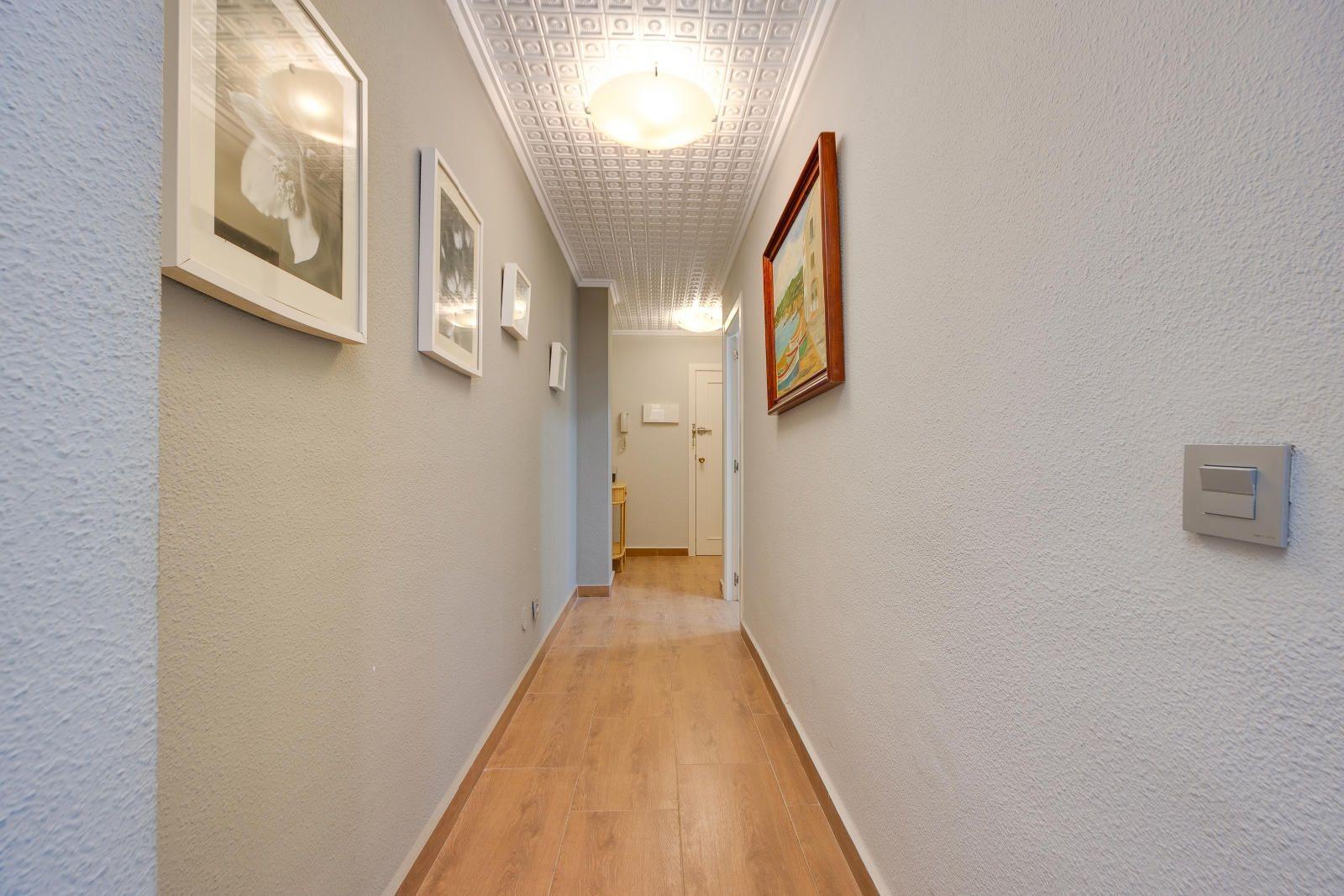 Master bedroom in apartment for sale in Torrevieja