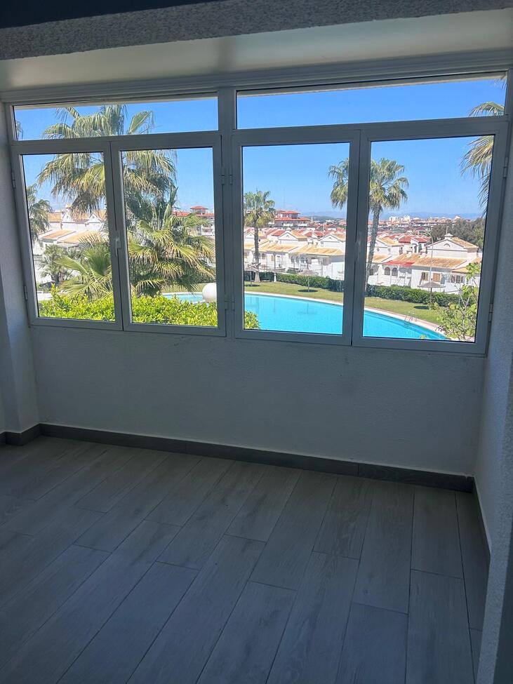 Pool area in duplex for sale in Torrevieja