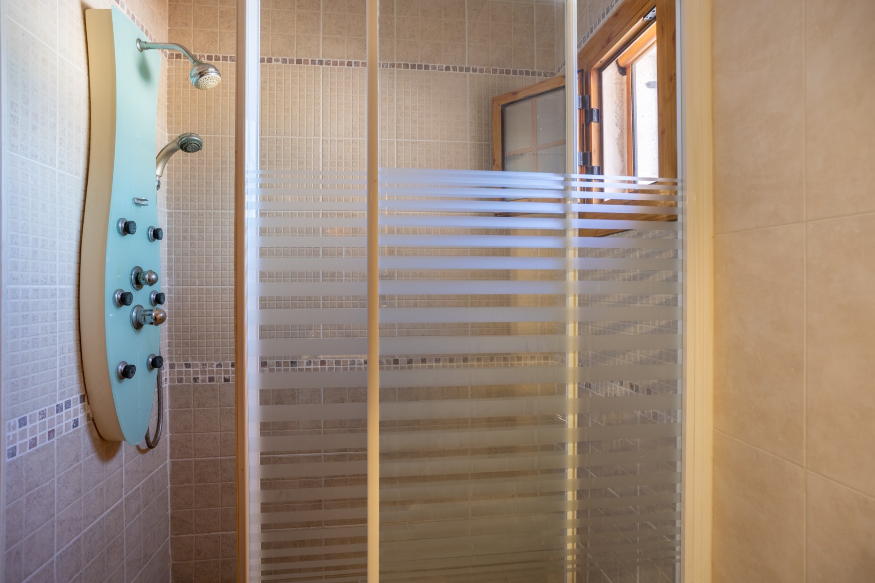 Bathroom in villa for sale in Benijofar