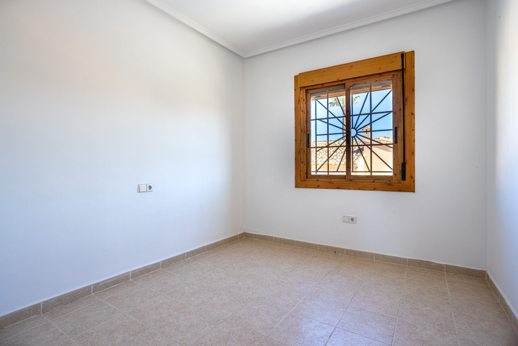 Pool area in villa for sale in Benijofar