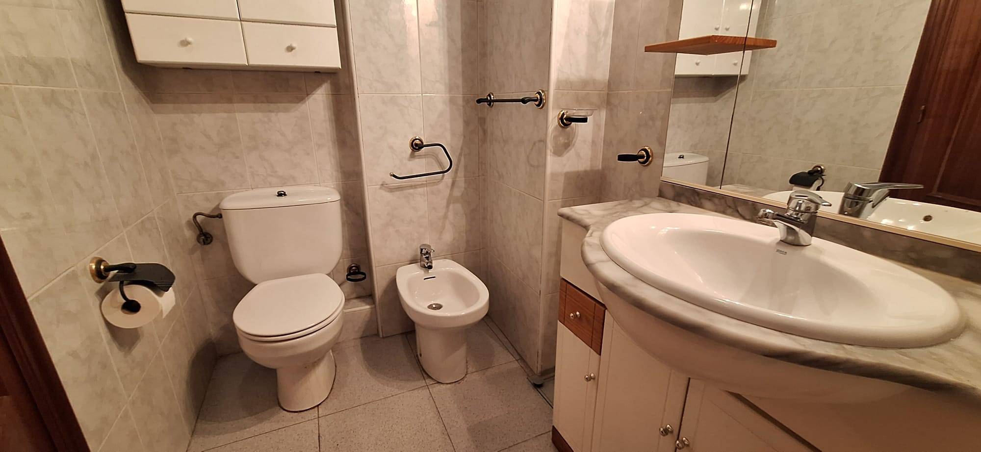 Kitchen in apartment for sale in Murcia