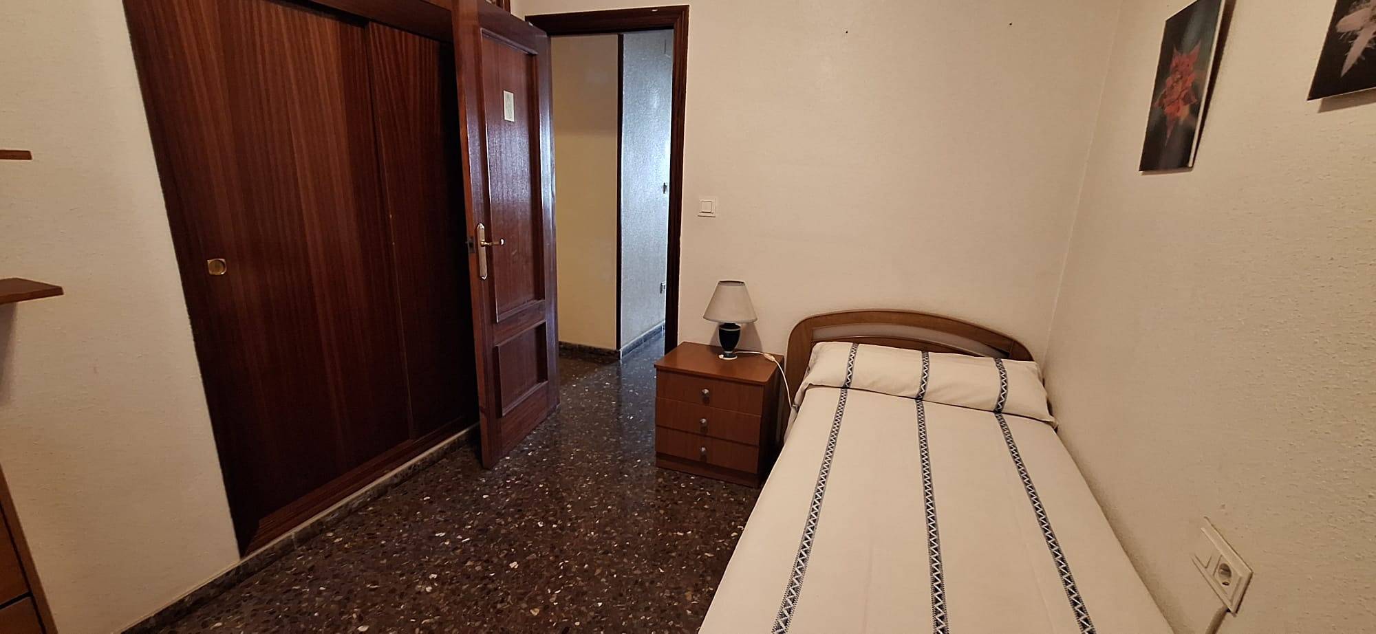 Pool area in apartment for sale in Murcia