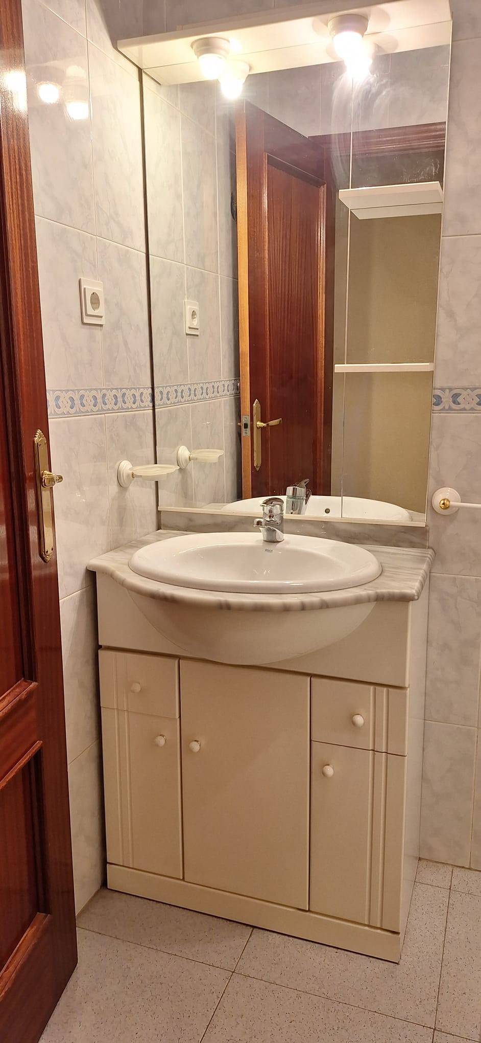 Dining area in apartment for sale in Murcia
