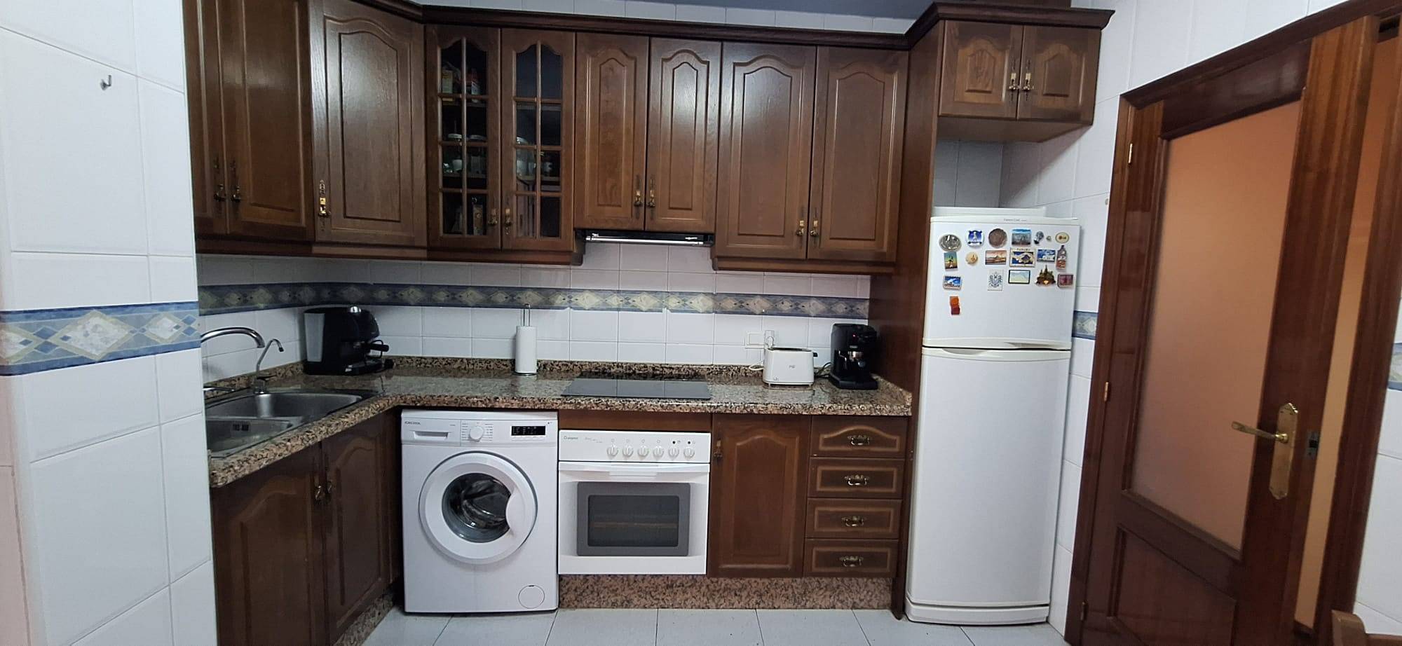 Pool area in apartment for sale in Murcia