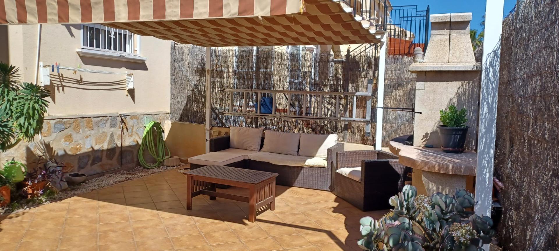 Garden in terraced for sale in Orihuela Costa